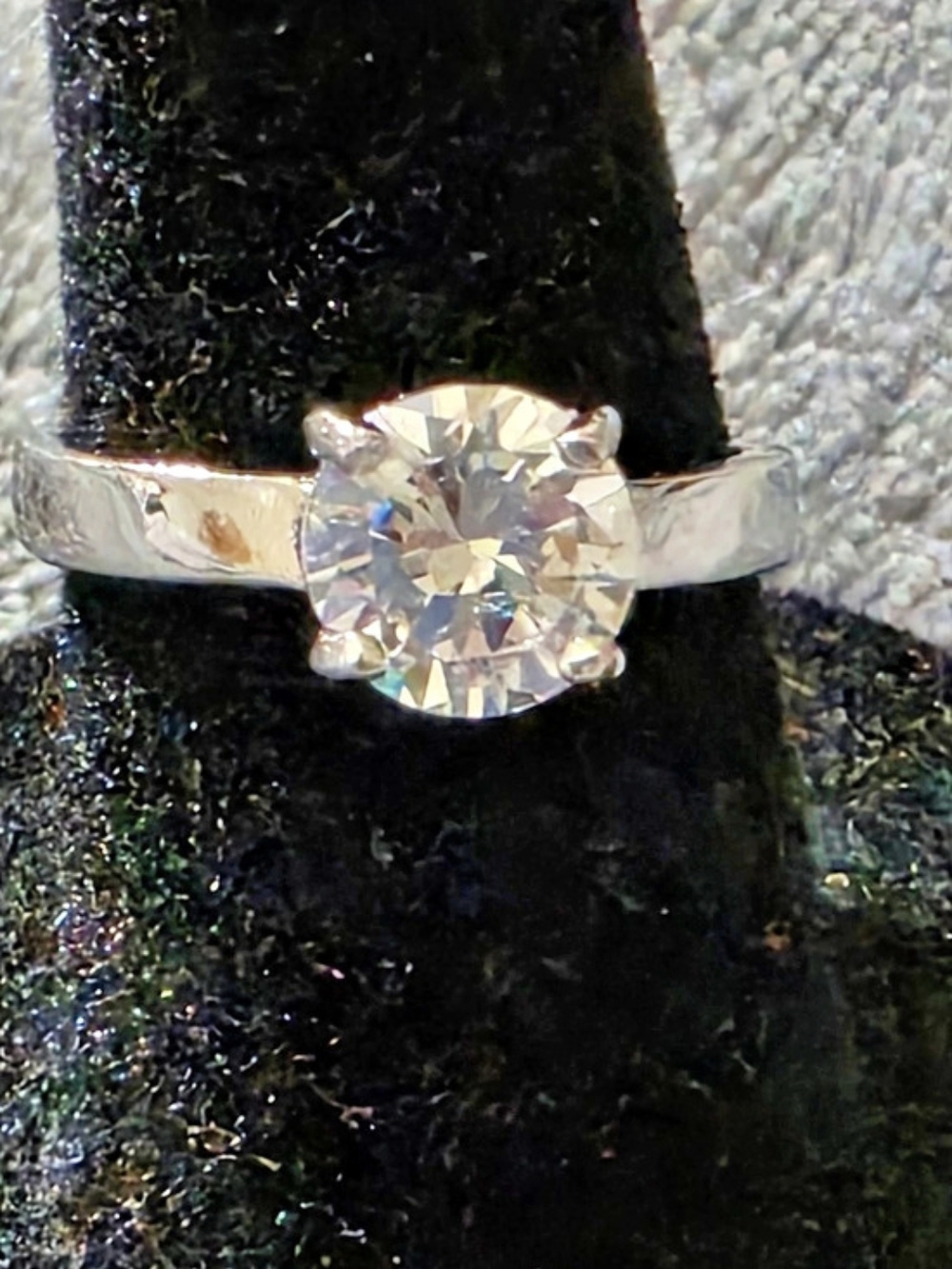 925 Sterling Silver Solitaire Ring